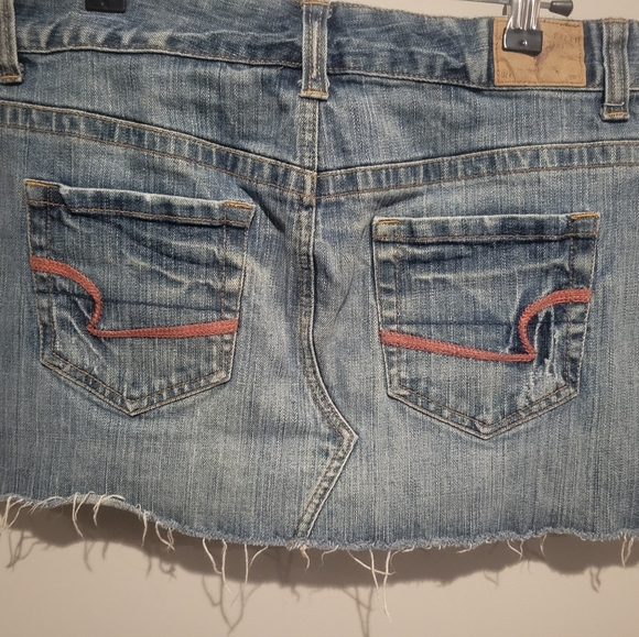 American Eagle Classic denim/jean Skirt, size 6 - Picture 5 of 6